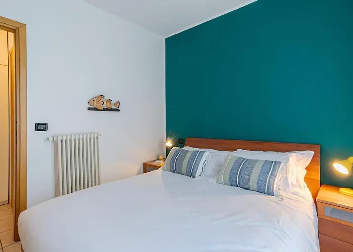 Апартаменты Cozy With Garden