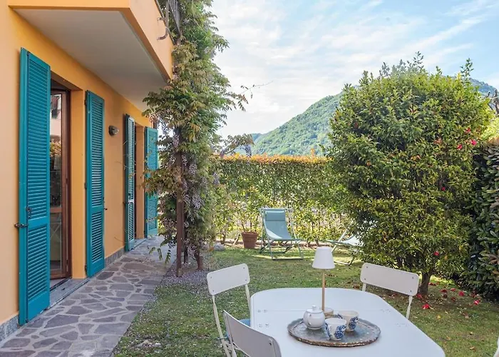 Апартаменты Cozy With Garden *